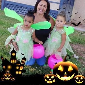 Meet your Posher, Gloria mercedes